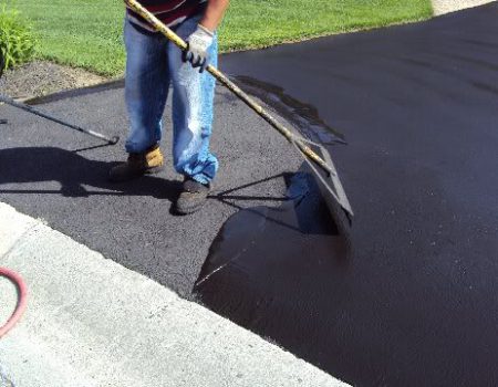 sealcoating-asphalt-1-1 sealcoating-asphalt-1-1
